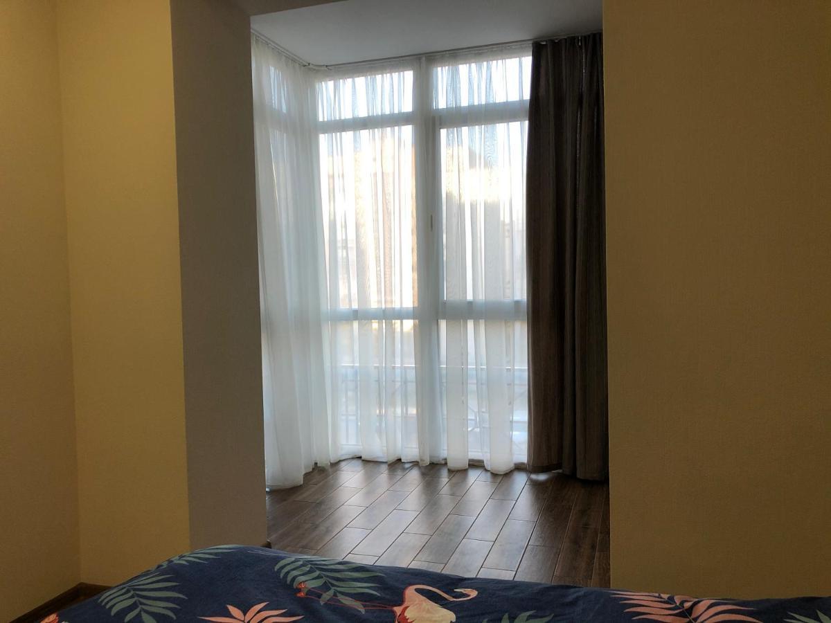 Квартира С Двумя Комнатами В Ж/К Атлант Dnjepropetovsk Buitenkant foto